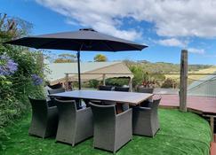 Eastern Reef Cottages - Port Campbell - Patio