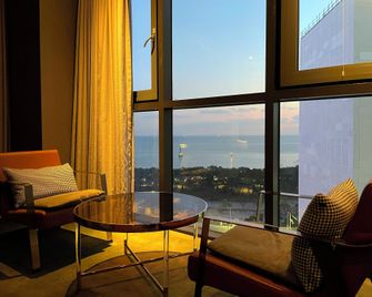Best Louis Hamilton Hotel Haeundae - Busán - Sala de estar