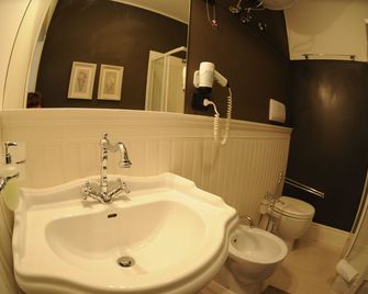 Casa Blanca - Regio de Calabria - Baño