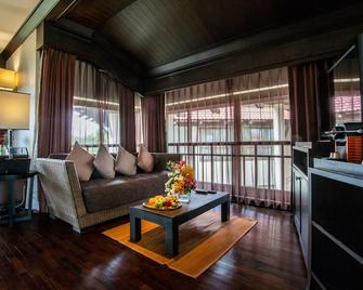 Maneechan Resort - Chanthaburi - Living room