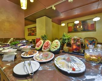 Batra Hotel - Srinagar - Buffet