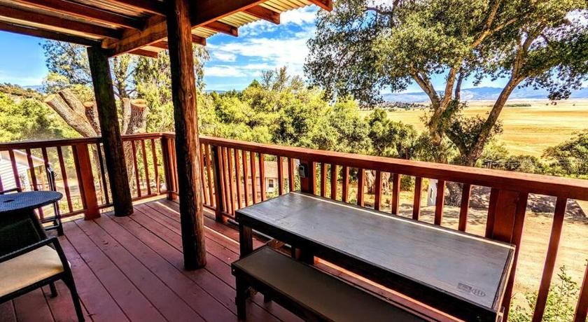 #3 Howling Wolf's Lair - Cabin W/Fireplace & Views