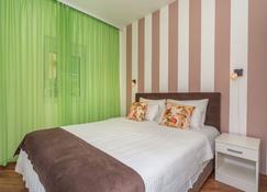 Apartments Fortunella - Petrovac - Schlafzimmer