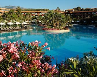 Acacia Resort Parco Dei Leoni - Campofelice di Roccella - Pool