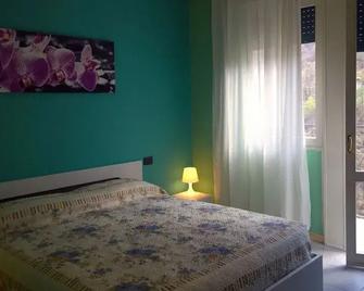 B&B Zia Maria - Garzeno - Bedroom