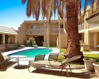 Hotel Maripina - Ciudad Juárez - Zwembad