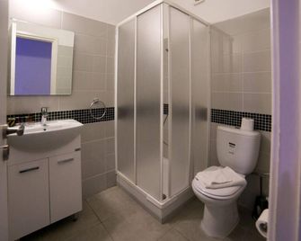 Flora Maria Annex - Ayia Napa - Koupelna