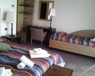Hotel Vecchio Molino - Zevio - Schlafzimmer