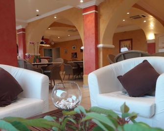 Hôtel La Villa - Sainte-Maxime - Living room