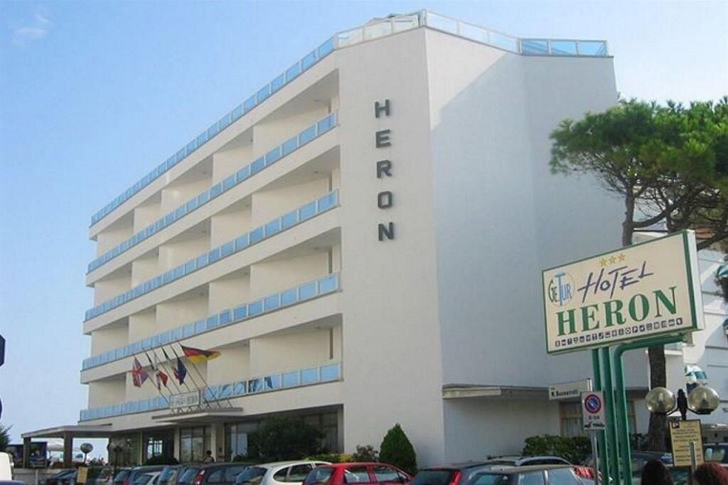 Hotel Heron