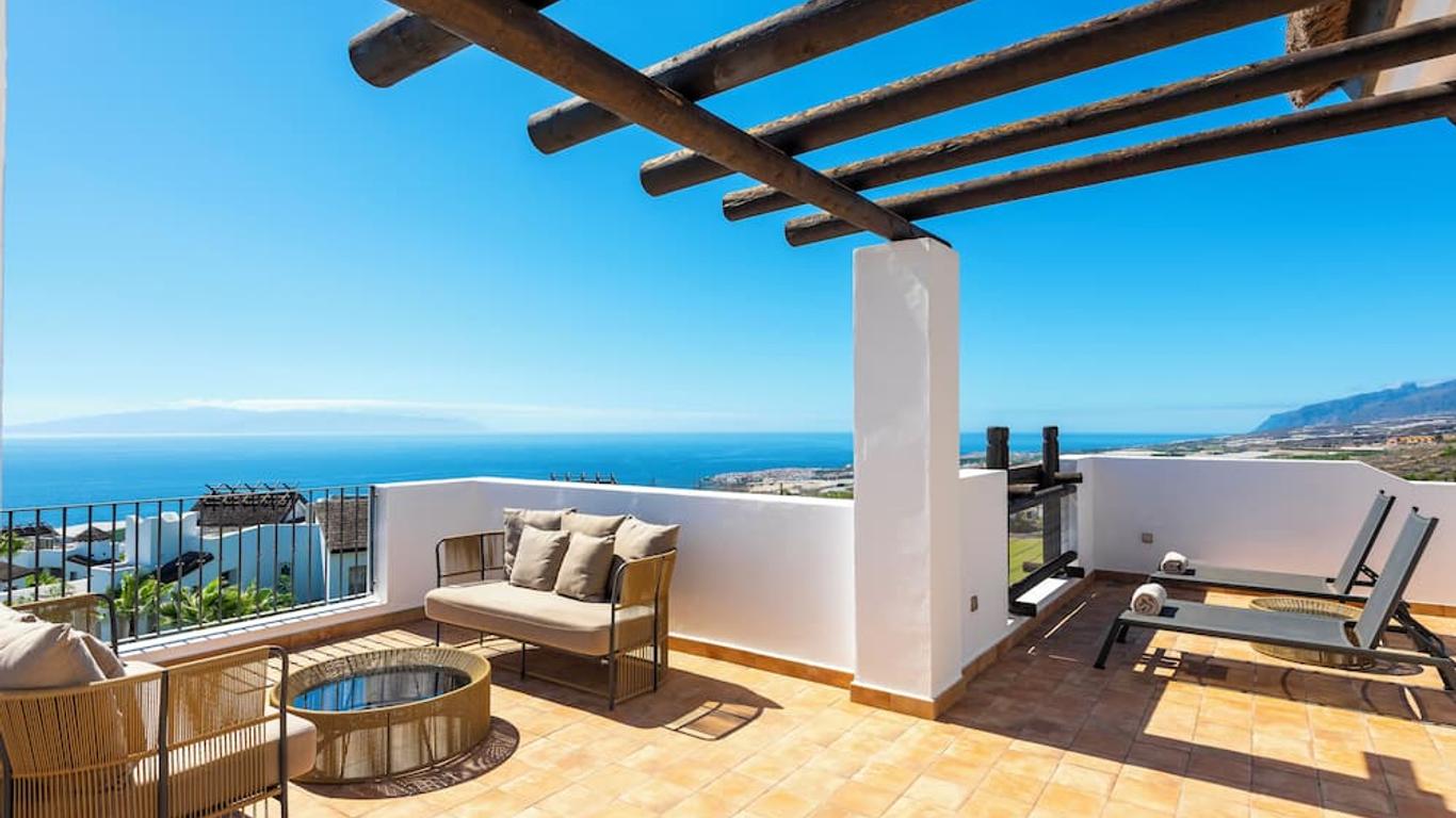 Las Terrazas de Abama Suites