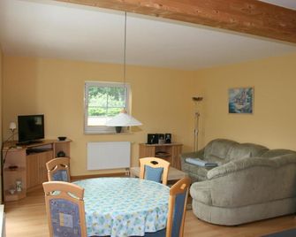 Ferienhaus Nachtigall - Rechlin - Wohnzimmer