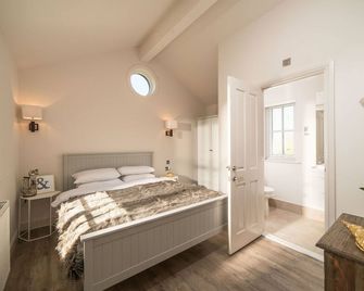 The Lakes Rookley Holiday Park - Newport - Ložnice