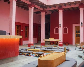 Viajero Oaxaca Hostel - Oaxaca de Juárez - Lounge