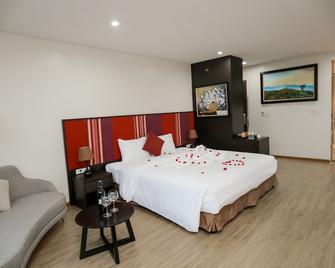 Max Boutique Hotel - Cao Bang - Bedroom