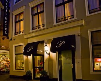 Paleis Hotel - The Hague - Building