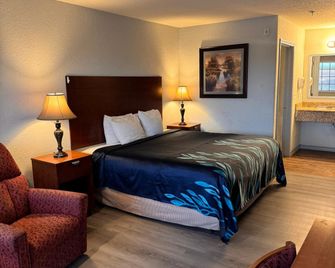 Hotel O Bien Venido Pearsall I-35 - Pearsall - Bedroom