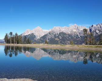 Hotel Sonnenlicht Maria Alm - Maria Alm am Steinernen Meer - Outdoor view