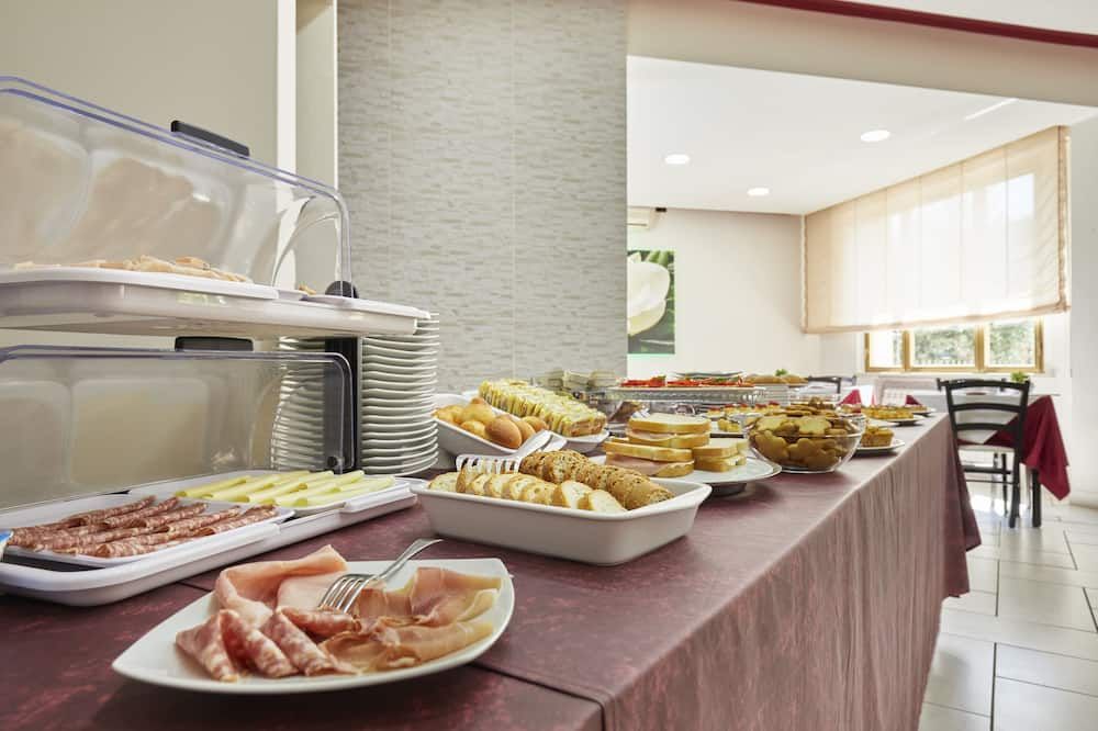 Santa Caterina Hotel & Bike - צ'יאנצ'יאנו טרמה - בופה