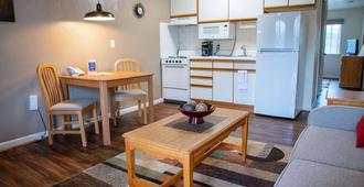 Affordable Suites Concord - Concord - Køkken