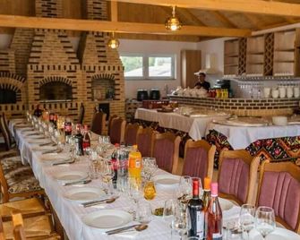 Complex Turistic Constantin Bucovina - Câmpulung Moldovenesc - Restaurant