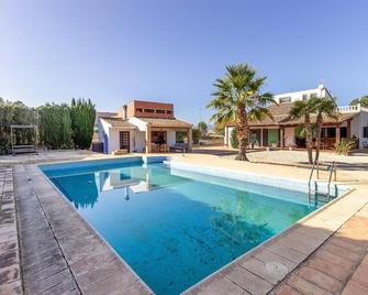 Gorgeous Home In Calasparra - Calasparra