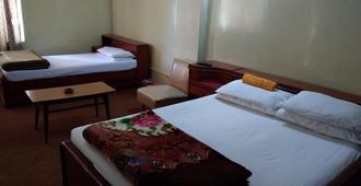 Zulfiqar Hotel - Quetta - Bedroom