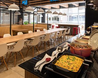 ibis Ribeirao Preto Shopping - ריבראו פרטו - מסעדה