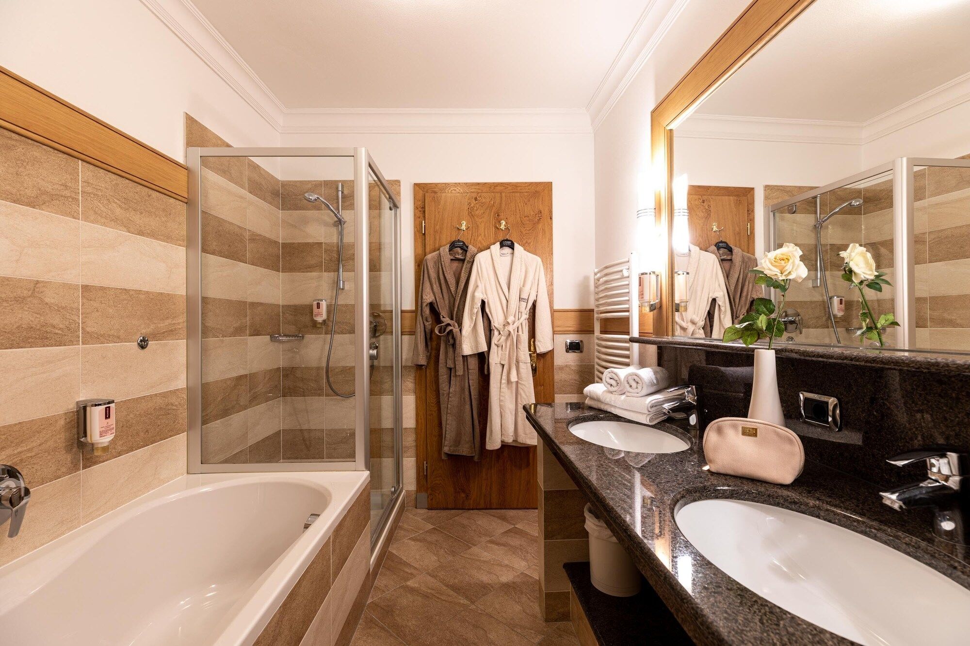 Aktiv & Wellnesshotel Zentral - Prad am Stilfserjoch