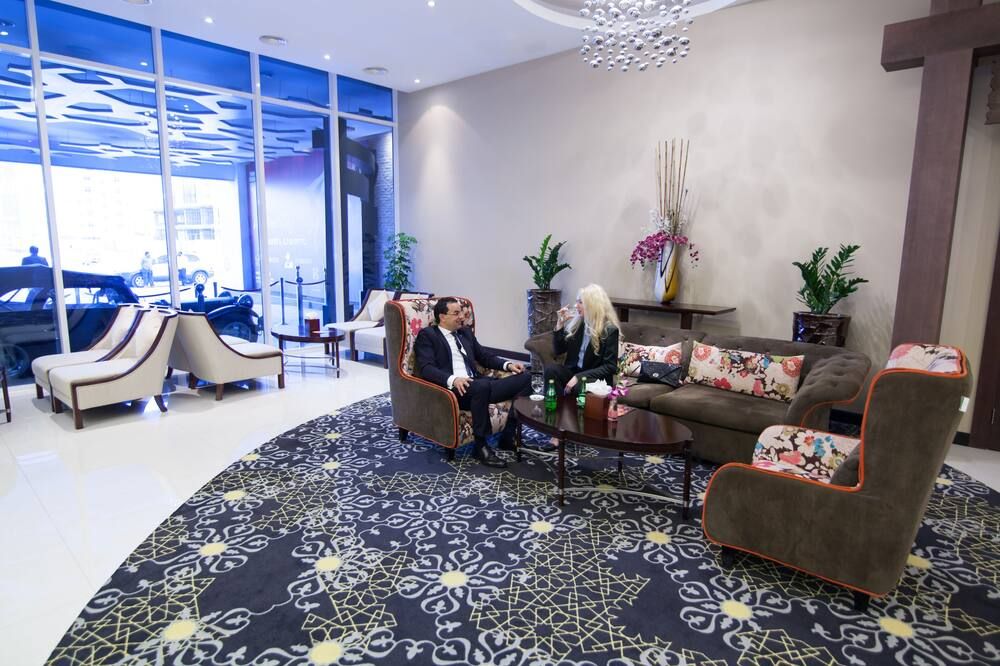 Premier Hotel