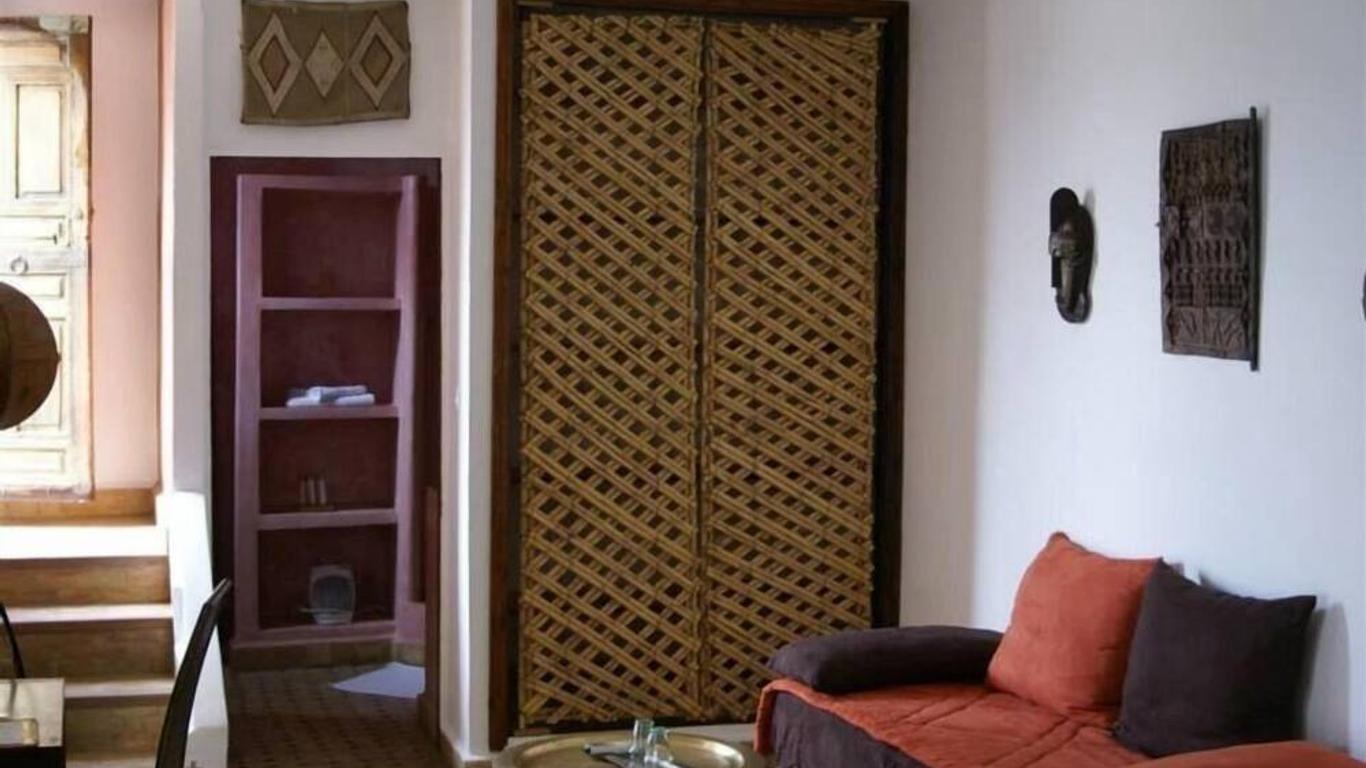 Riad Attarine