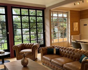 Erawan Boutique Hôtel - Évreux - Lounge