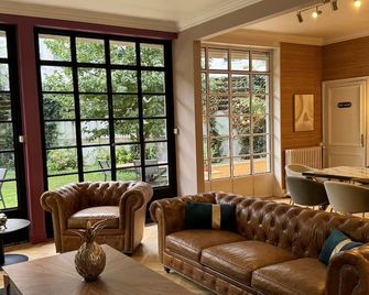 Erawan Boutique Hôtel - Evreux - Sala de estar