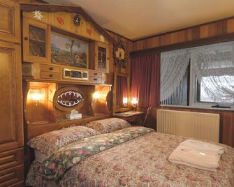 Karelia Alpine Lodge - Falls Creek - Bedroom