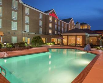 Hilton Garden Inn Macon / Mercer University - מייקון - בריכה