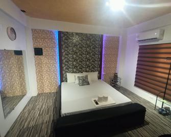 Djci Apartelle With Own Kitchen & Bath 106-212 - Cabanatuan City - Bedroom
