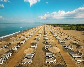 Eden Nest Exclusive Hotel - Belek - Pláž