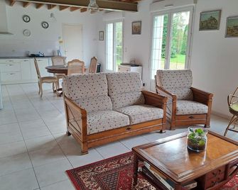 gîte de bon air - Sens-de-Bretagne - Sala de estar