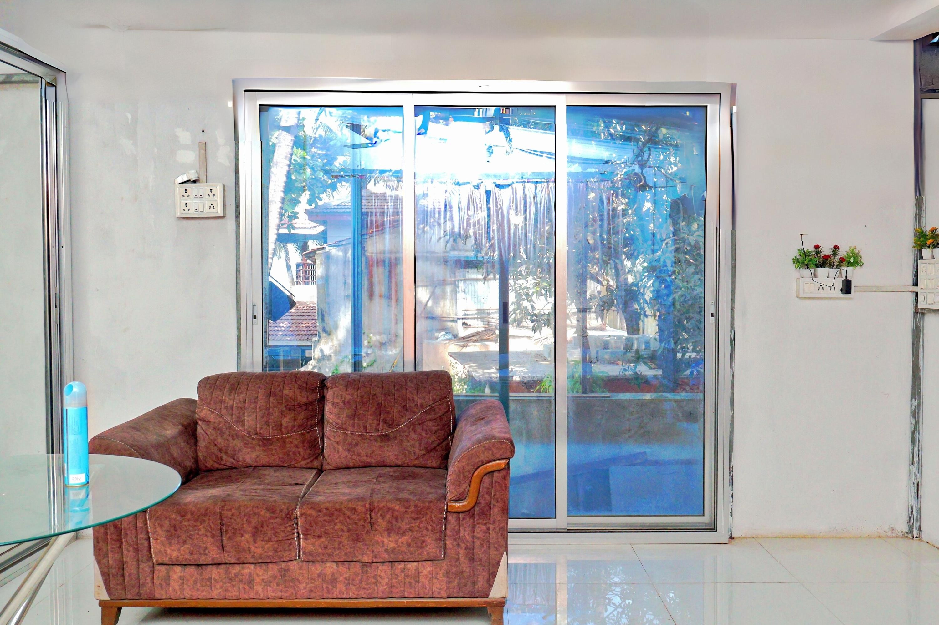 Sam's Outhouse Stay - מומבאי - לובי