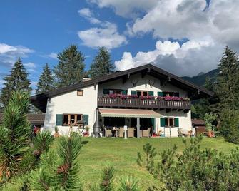 Haus Fremerey - Krün - Building