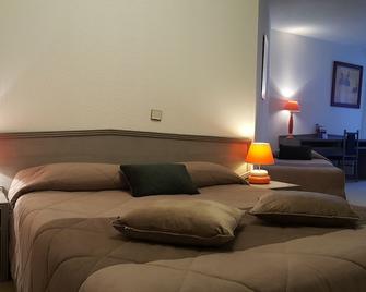 Hôtel de Genève - Faverges - Camera da letto