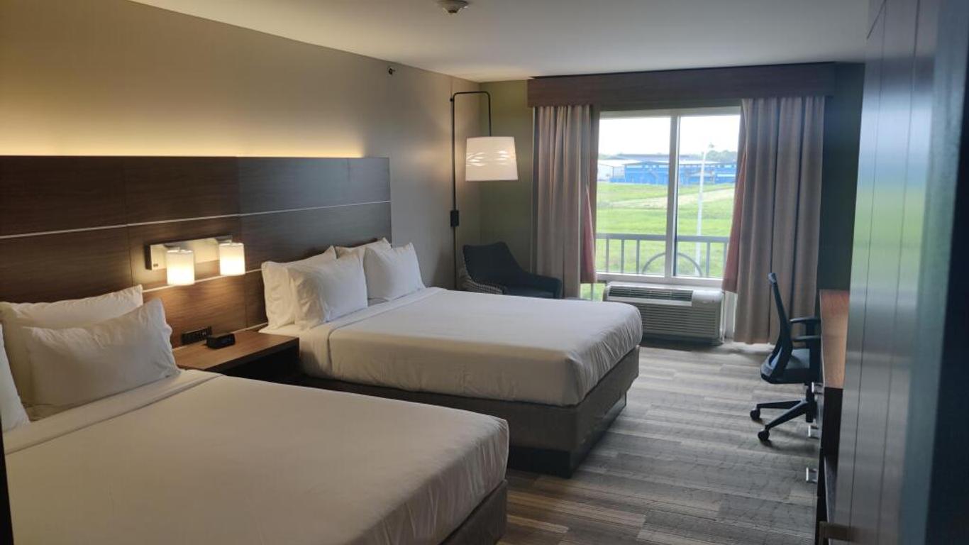 Holiday Inn Express & Suites Trincity Trinidad Airport By IHG