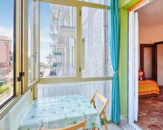 Beautiful apartment in Borghetto Santo Spirit - Borghetto Santo Spirito - Ristorante