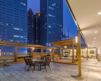 Hanting Premium Hotel Quanzhou Wanda - Quanzhou - Patio