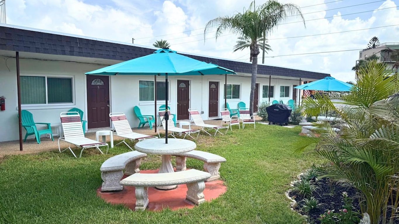 Carousel Suites -Redington Shores