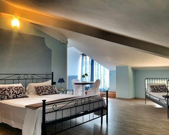 Dimora Marella - Patrica - Schlafzimmer