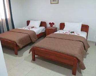 City Hotel Monrovia Liberia - Monrovia - Bedroom