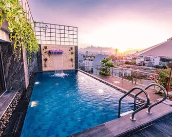 Laurel Danang Apartment - Da Nang - Pool
