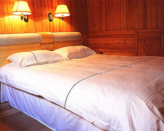 Jiulongxia Holiday Resort - Huzhou - Bedroom