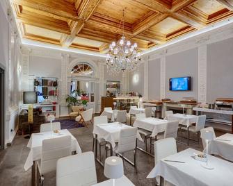 L'obelisque maison de luxe - Rome - Restaurant